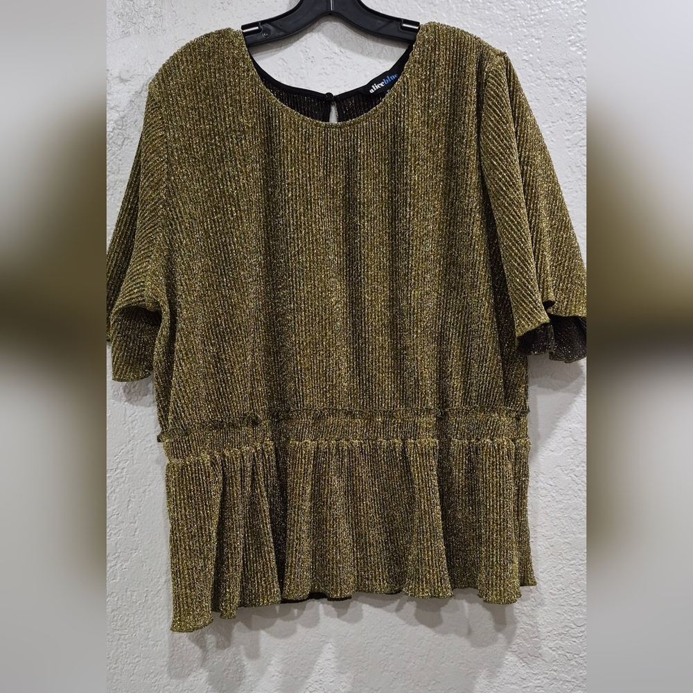 Alice Blue Gold Metallic Shimmer Peplum Top - Ruffle Hem - Size 3X Plus - Picture 10 of 11
